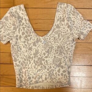 lululemon womens size 4 top